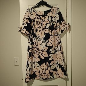 Adorable Jessica Howard Dress